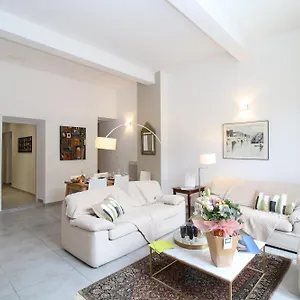 Apartamento T3 Hypercentre Proche Commerce- Parking - 2 Wifi Gratuit 