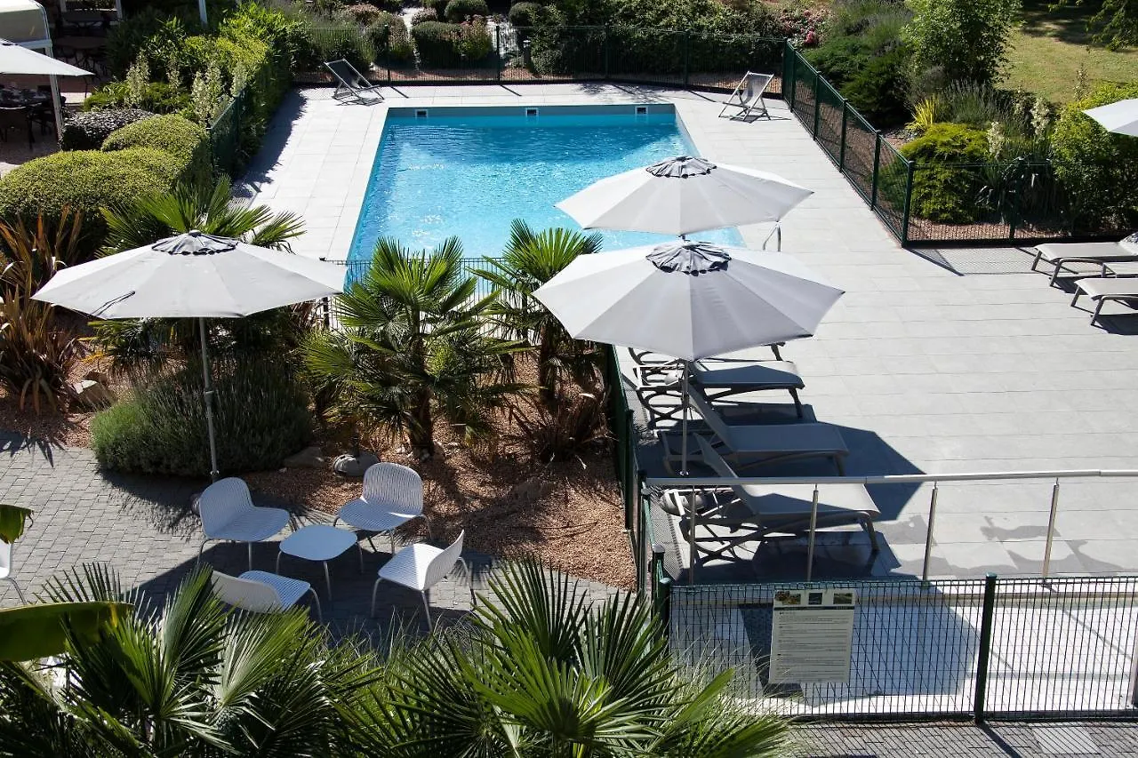 Novotel Clermont-Ferrand Hotel
