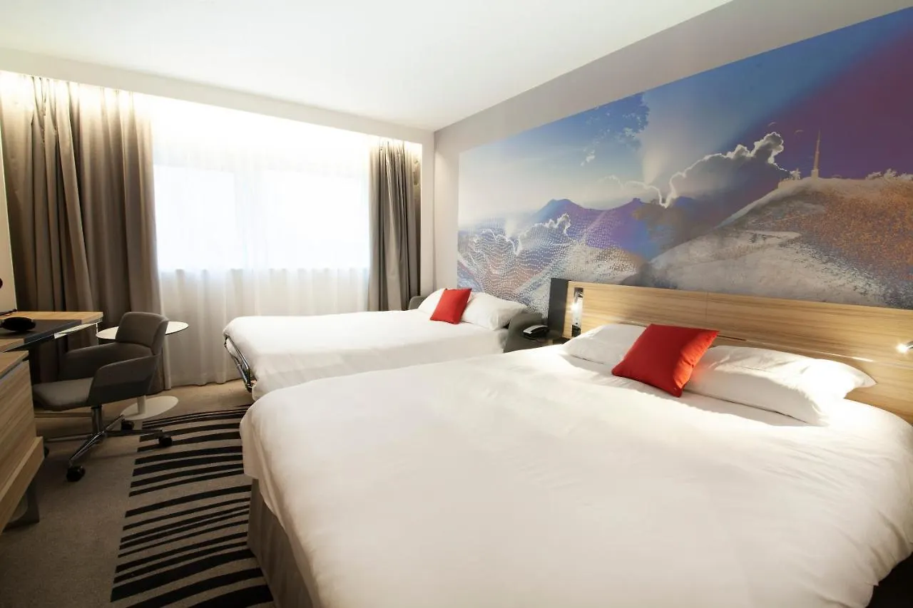 Novotel Clermont-Ferrand 4*,