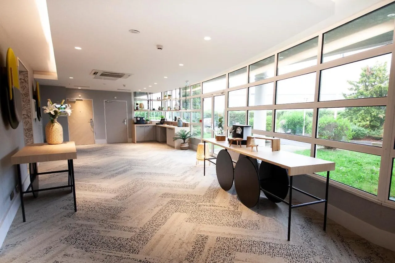 Novotel Clermont-Ferrand 4*,  France